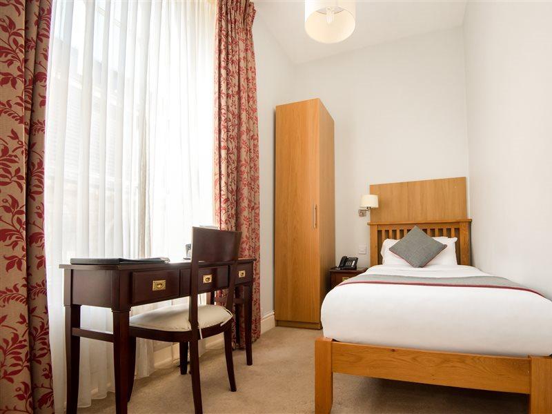 Oyo The Regency, Clifton Bristol Otel Dış mekan fotoğraf