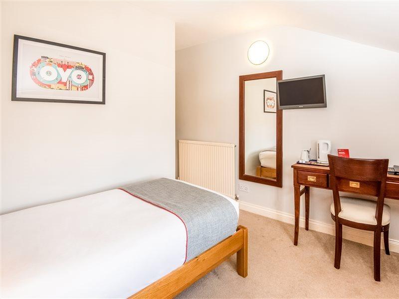 Oyo The Regency, Clifton Bristol Otel Dış mekan fotoğraf
