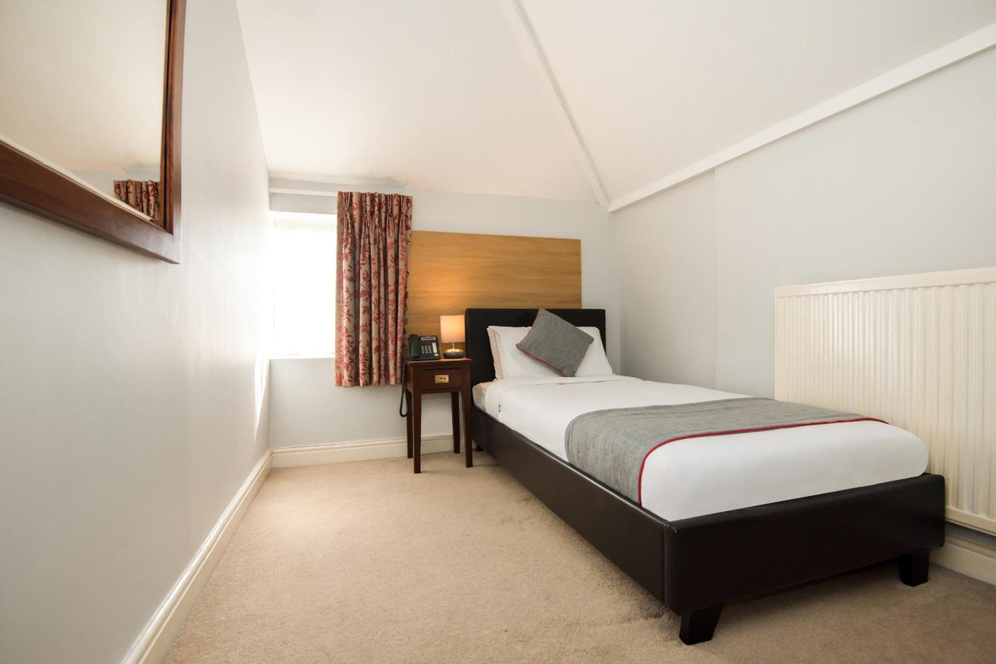 Oyo The Regency, Clifton Bristol Otel Dış mekan fotoğraf