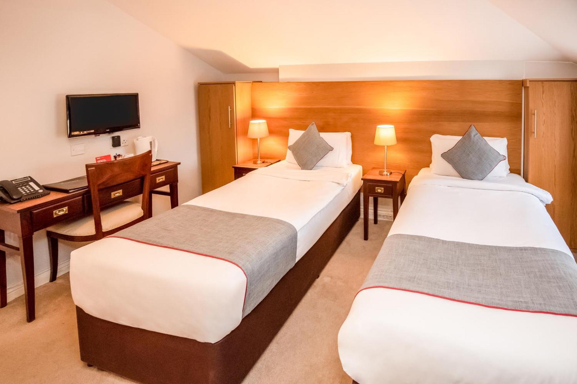 Oyo The Regency, Clifton Bristol Otel Dış mekan fotoğraf