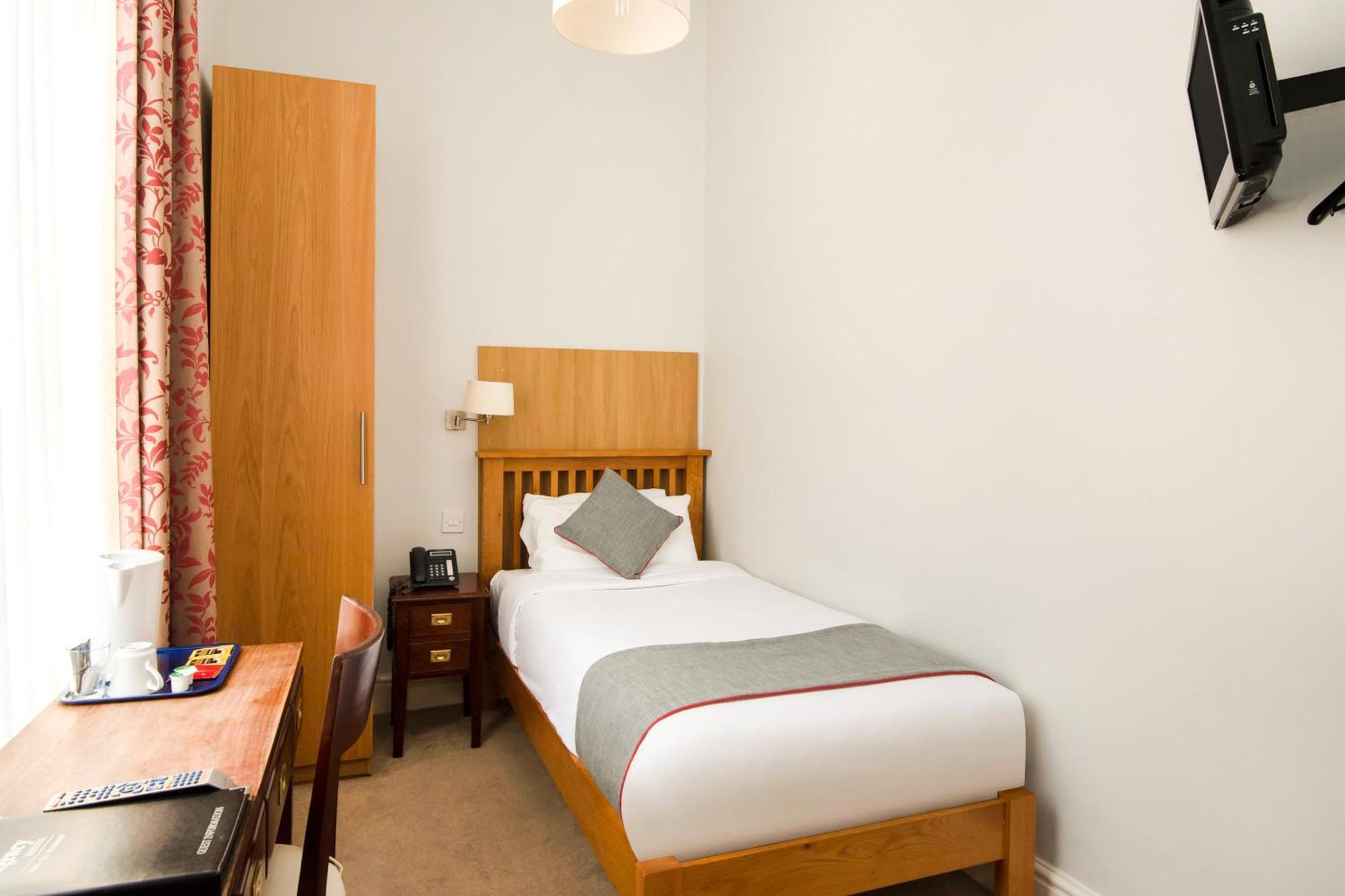 Oyo The Regency, Clifton Bristol Otel Dış mekan fotoğraf