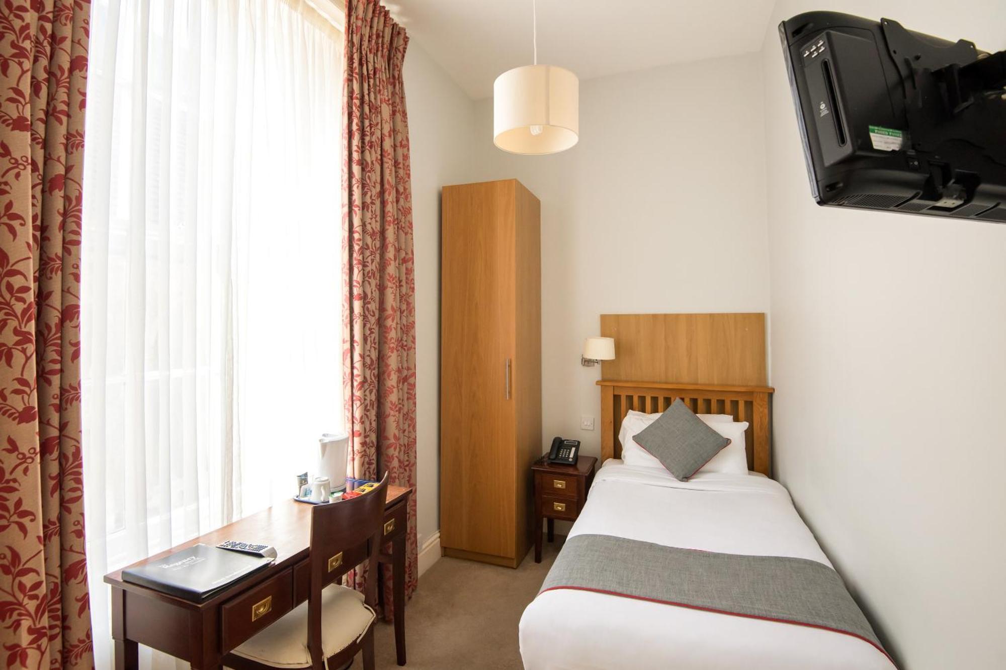 Oyo The Regency, Clifton Bristol Otel Dış mekan fotoğraf