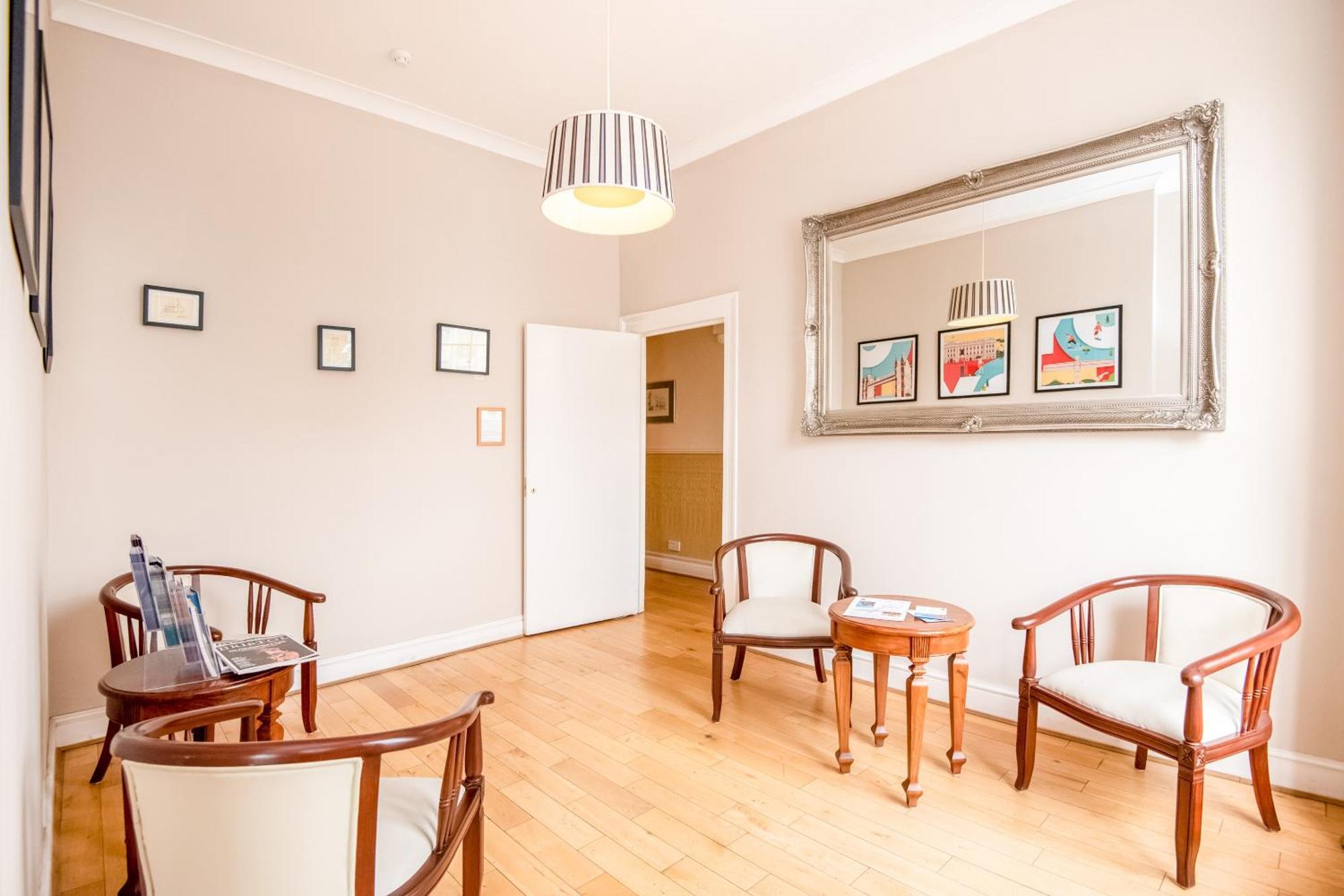 Oyo The Regency, Clifton Bristol Otel Dış mekan fotoğraf