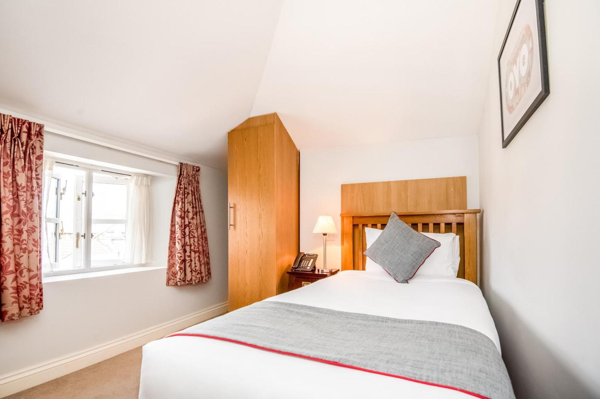 Oyo The Regency, Clifton Bristol Otel Dış mekan fotoğraf