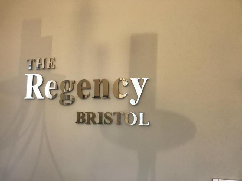 Oyo The Regency, Clifton Bristol Otel Dış mekan fotoğraf